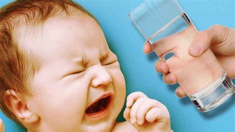 bebeklere su nasıl verilmeli